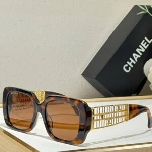 Chanel Oversize